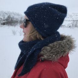 THE EVERYDAY CASHMERE HAT