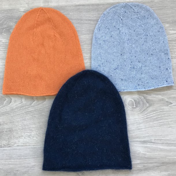 THE EVERYDAY CASHMERE HAT