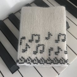 MUSIC Wrist warmers