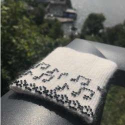 MUSIC Wrist warmers