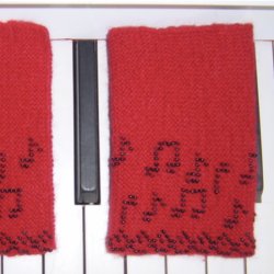 MUSIC Wrist warmers