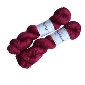 SILKESTRMPER Romantikk