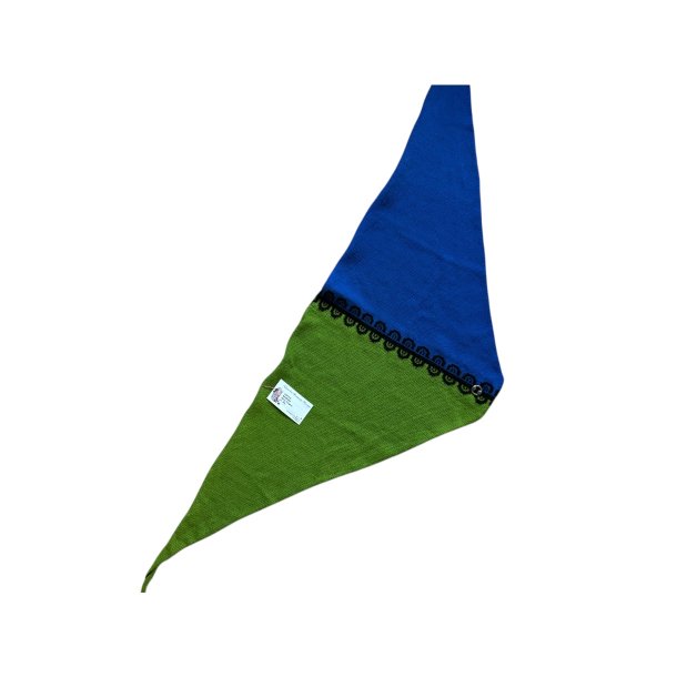 TREKANTSJAL i Huldra kamgarn