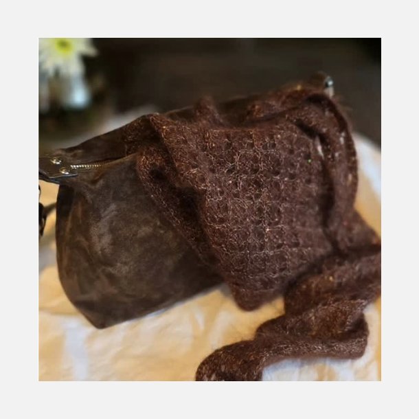 LUCY Shawl