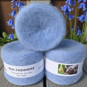 Silk Cashmere 600 LYS BL�KLOKKE