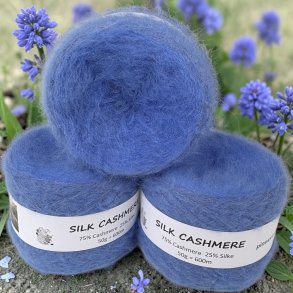 Silk Cashmere 600 KORNBLOMST