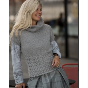 BLUSE MED FLETTEMNSTER