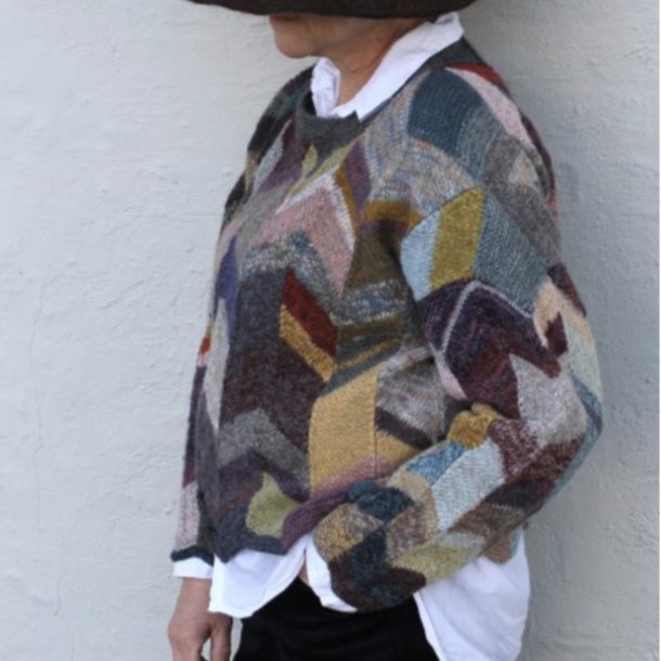 SWEATER FOR A RAINY DAY