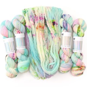 Oh So Fine Cashmere - LOVEBIRD