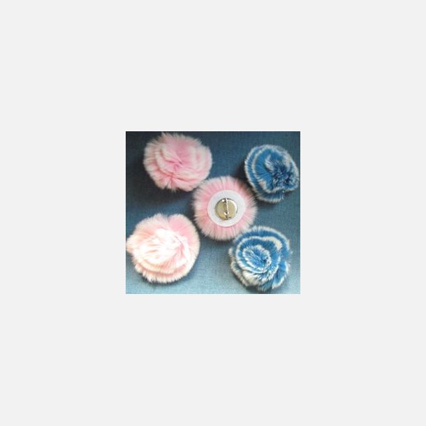 ROSE BROSJE/NL I REX KANINPELS Bl/Hvit