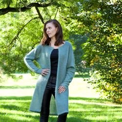 I SKOVENS DYPE STRIKKE RO