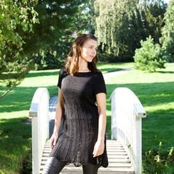 I SKOVENS DYPE STRIKKE RO